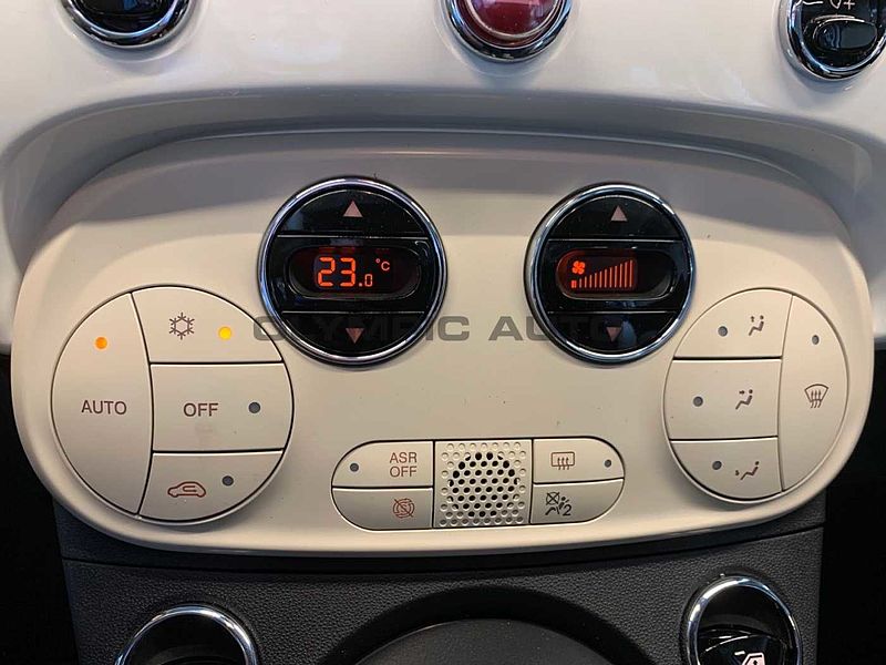 Fiat 500 1.0 Hybrid Dolcevita PANORAMA NEBEL KLIMA-AT
